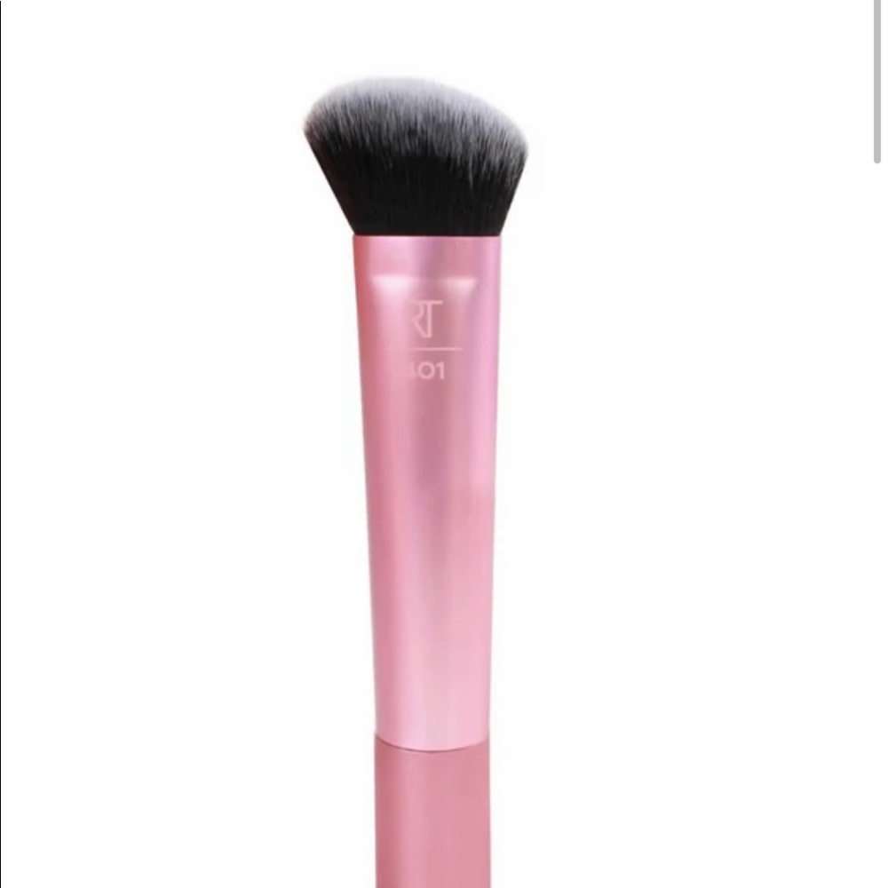 Real Techniques buffing / blending brush #401